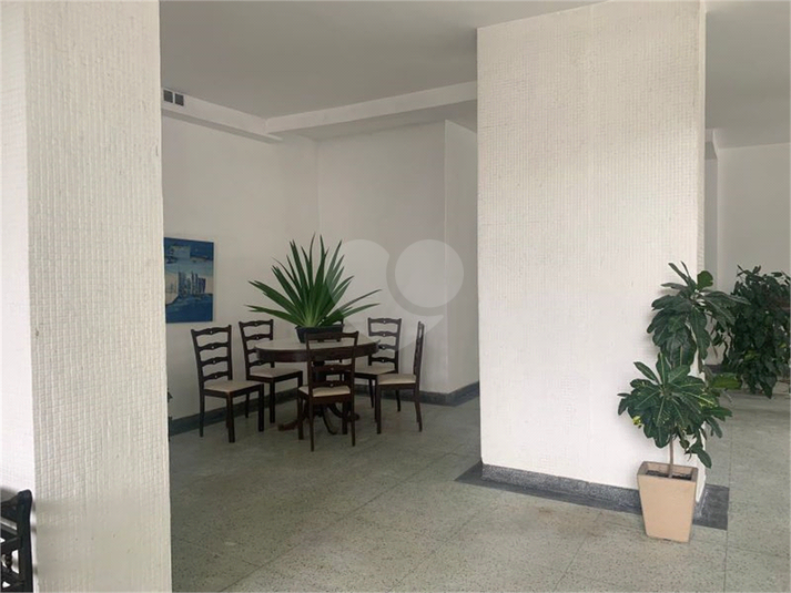 Foto REO1112829