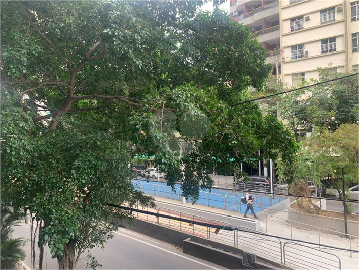 Foto REO1112829