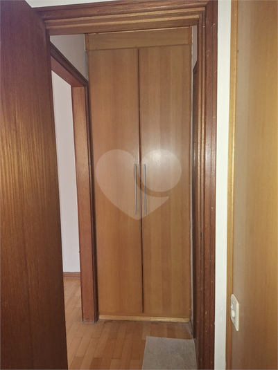 Foto REO1112831