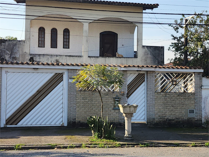 Foto REO1112833