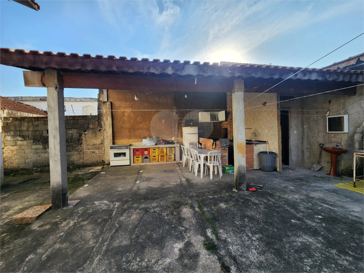 Foto REO1112833