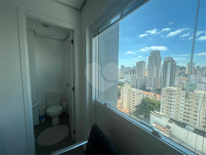 Foto REO1112837
