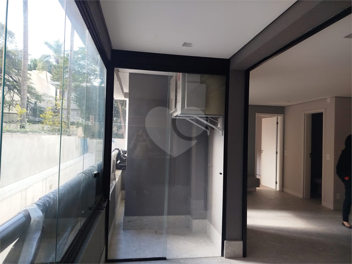 Foto REO1112855