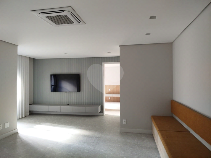 Foto REO1112855