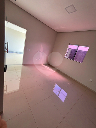 Foto REO1112859