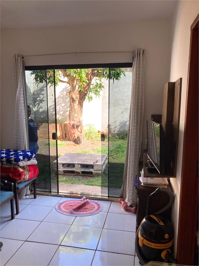 Foto REO1112860