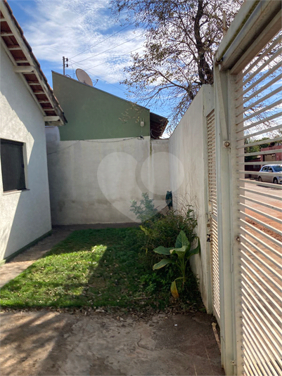 Foto REO1112860