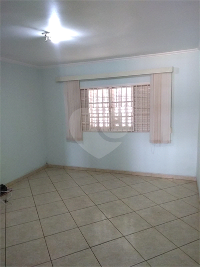 Foto REO1112867