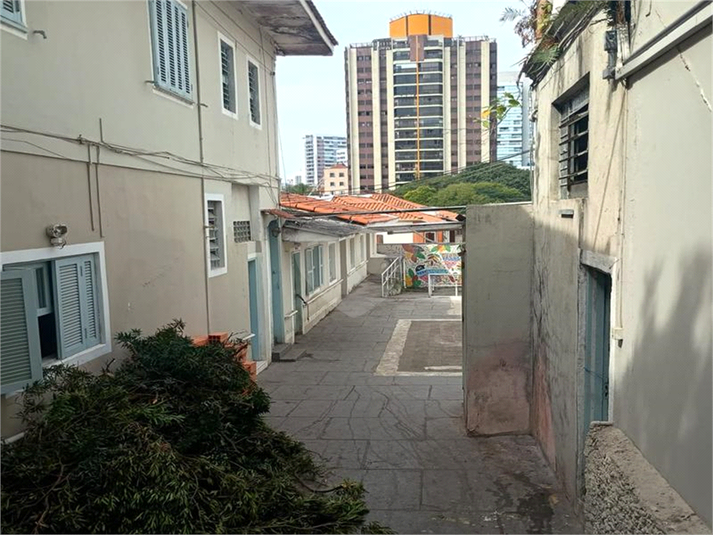 Foto REO1112874