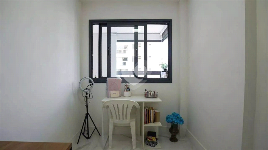 Foto REO1112882
