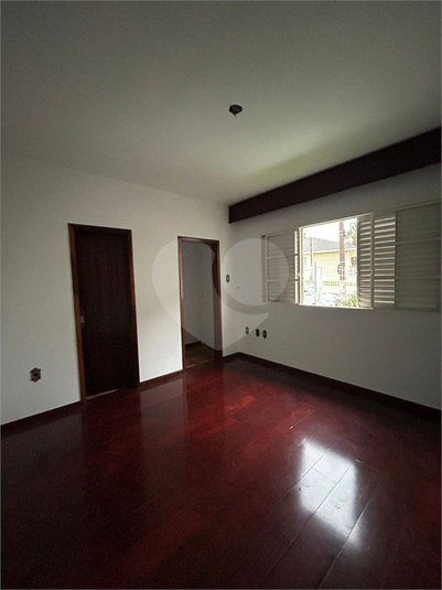 Foto REO1112900