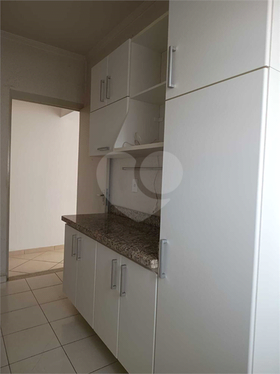 Foto REO1112901