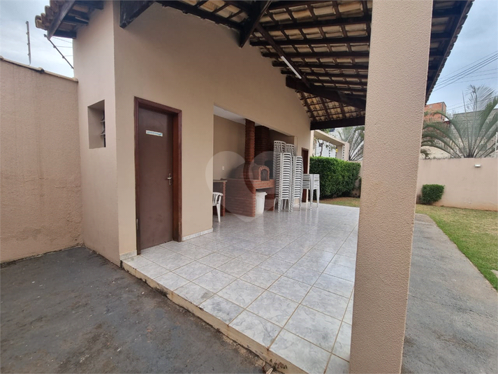 Foto REO1112931