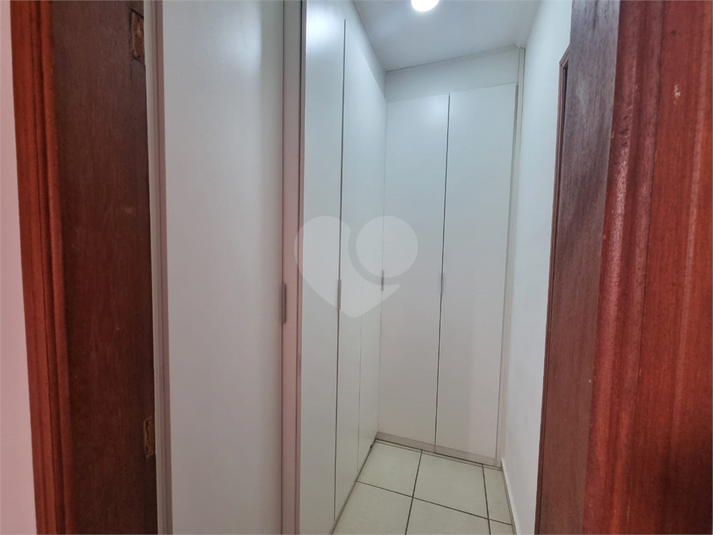 Foto REO1112931