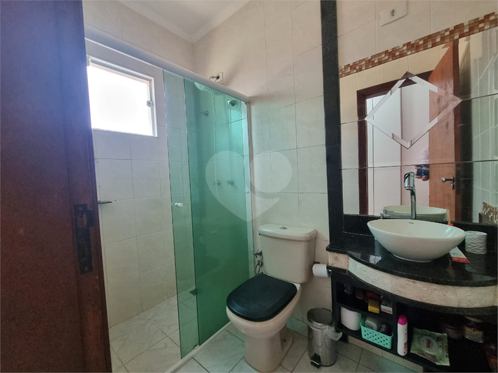 Foto REO1112931