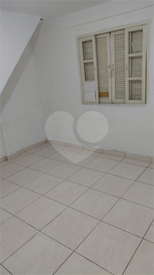 Foto REO1112935