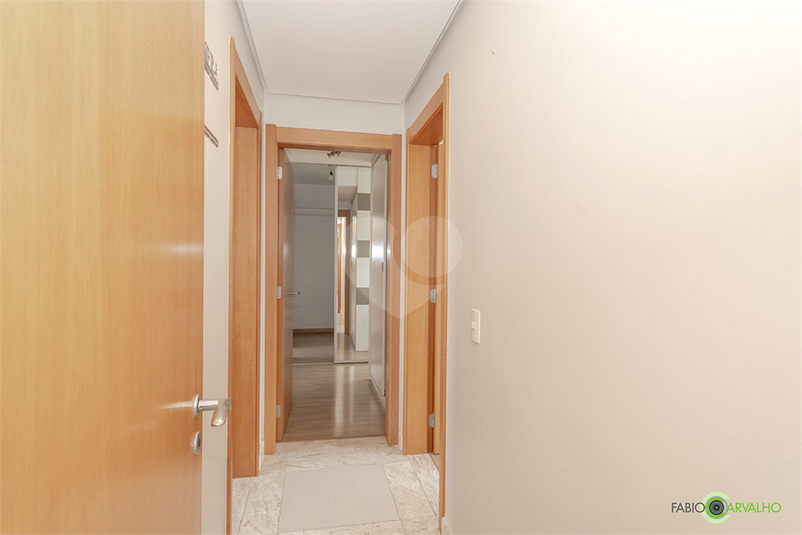 Foto REO1112936