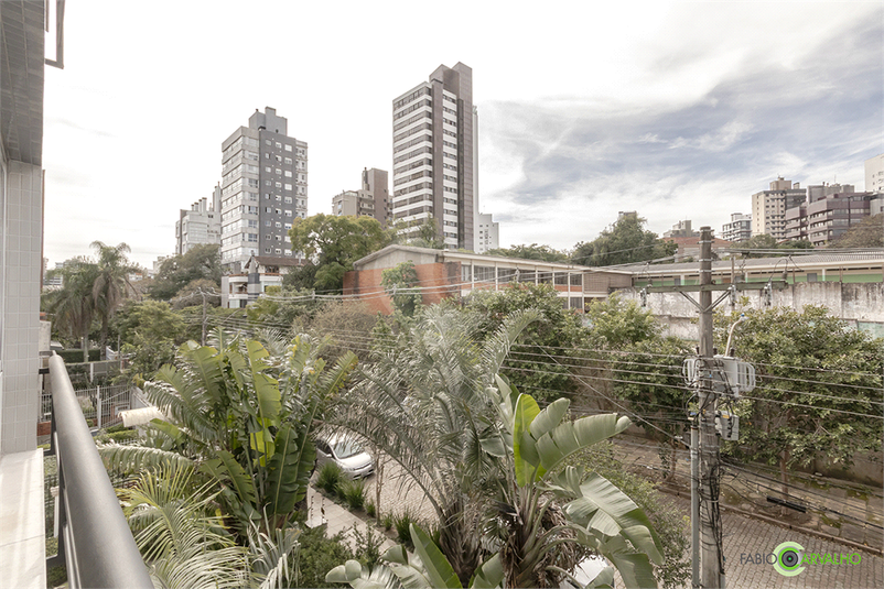 Foto REO1112936