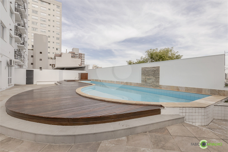 Foto REO1112936