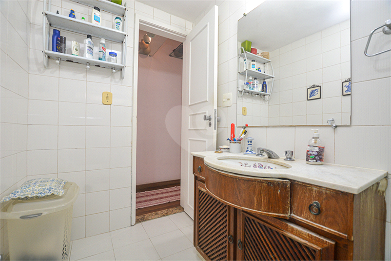 Foto REO1112942