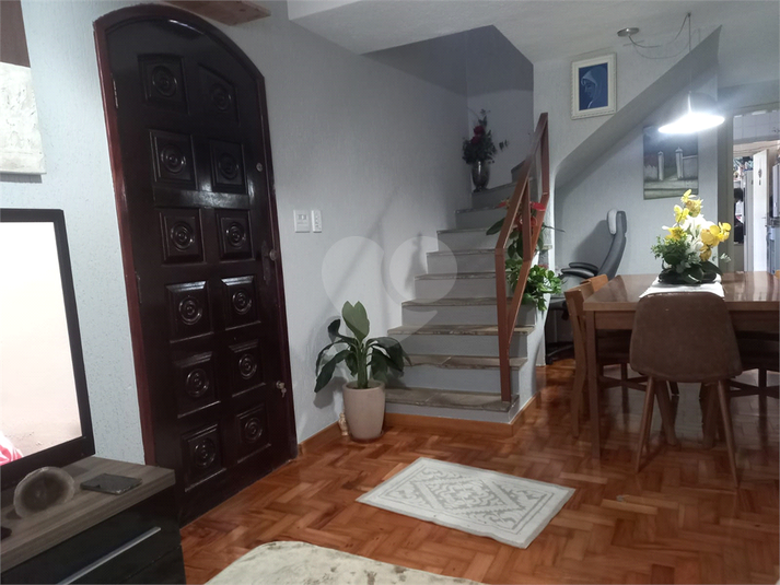 Foto REO1112944