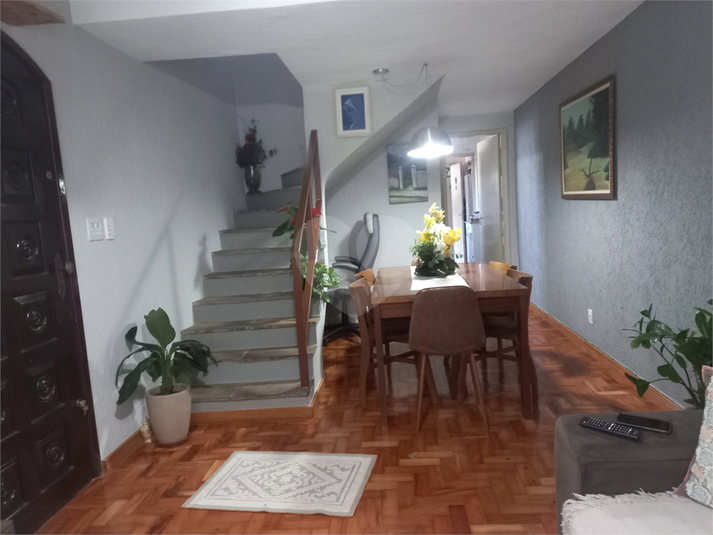 Foto REO1112944