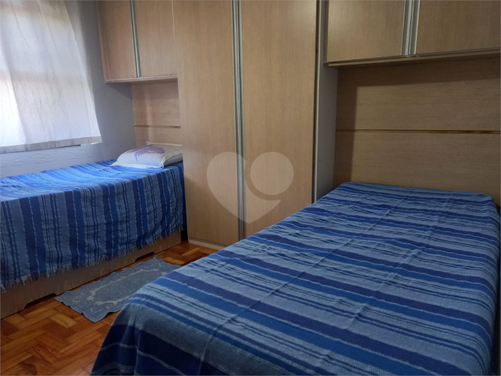 Foto REO1112944