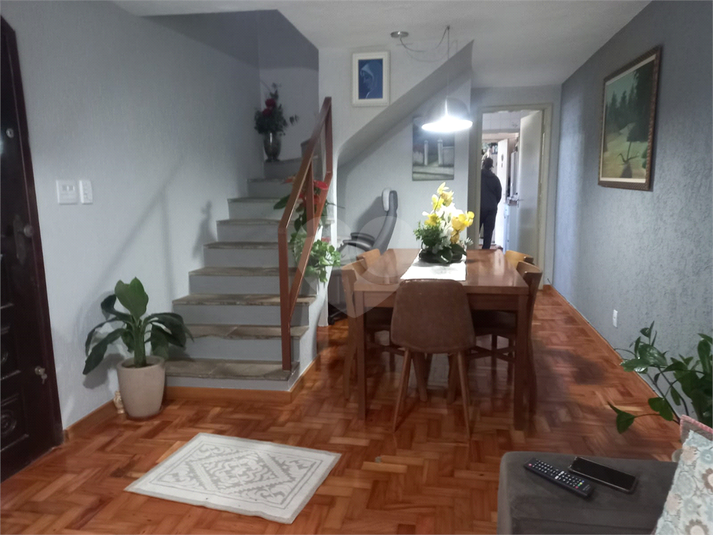 Foto REO1112944