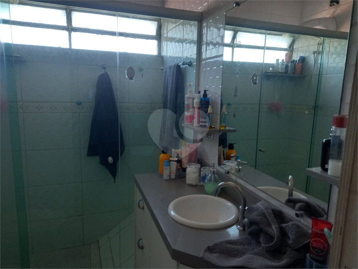 Foto REO1112944
