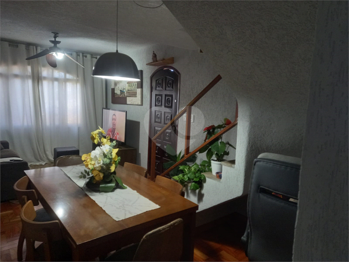 Foto REO1112944