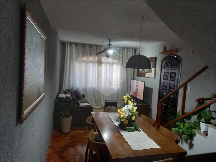 Foto REO1112944
