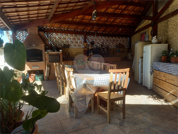 Foto REO1112944