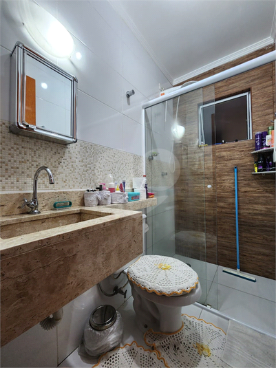 Foto REO1112953