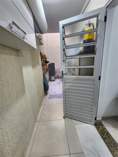 Foto REO1112953