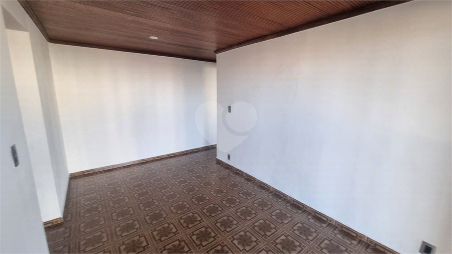 Foto REO1112959