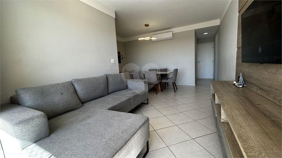 Foto REO1112960