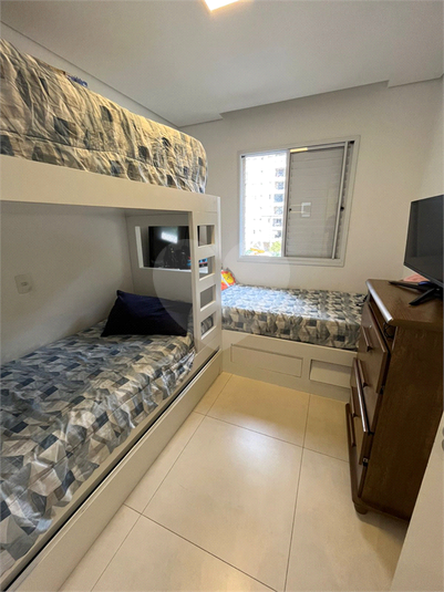 Foto REO1112964