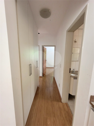 Foto REO1112965