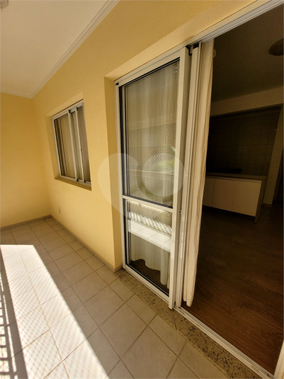Foto REO1112965
