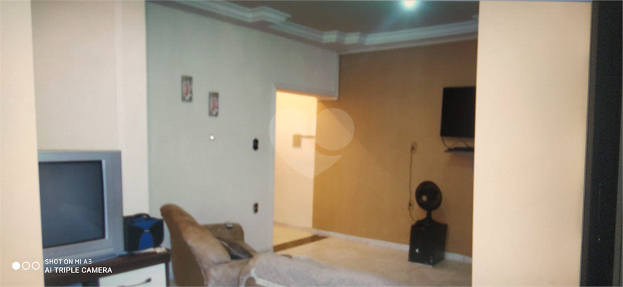 Foto REO1112966