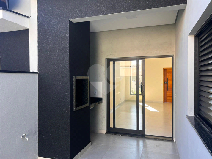 Foto REO1112967