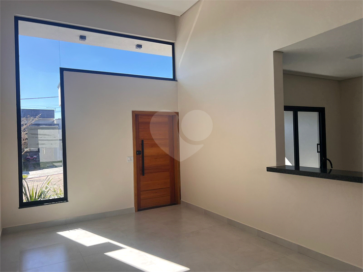 Foto REO1112967