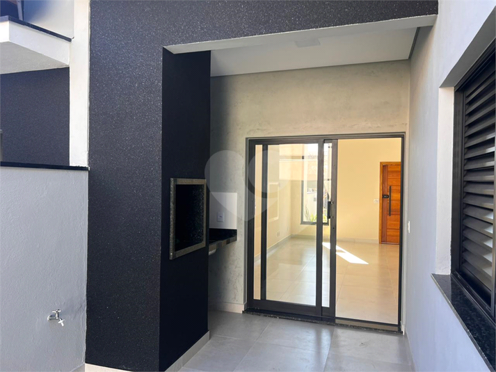 Foto REO1112967