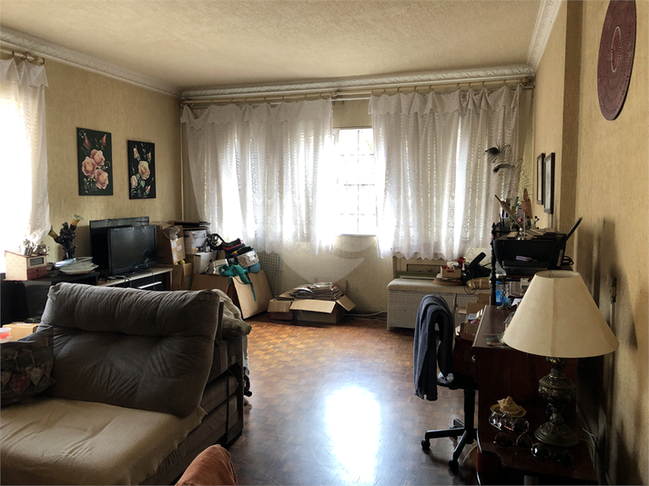 Foto REO1112972