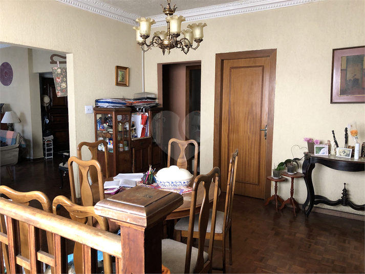 Foto REO1112972