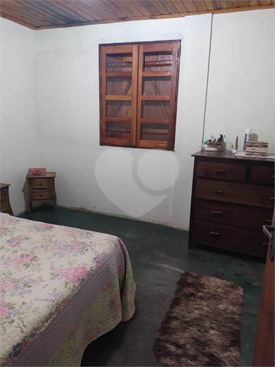 Foto REO1112975
