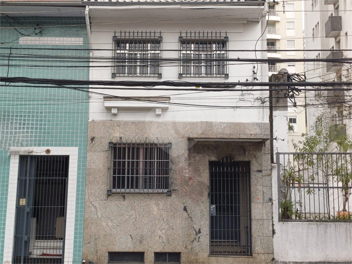 Foto REO1112980