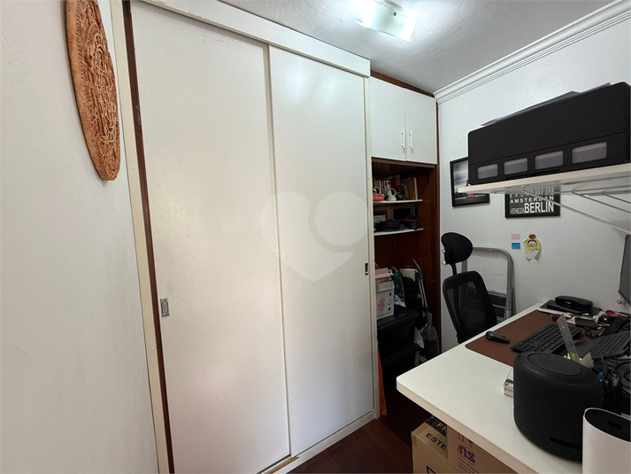 Foto REO1112994