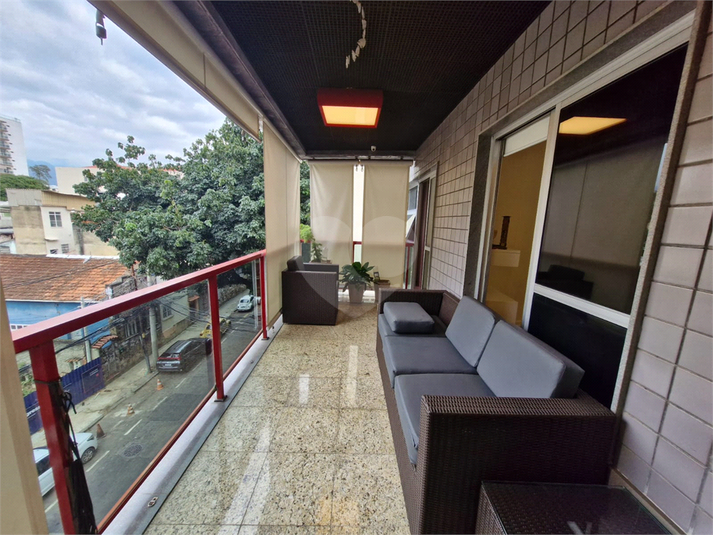 Foto REO1112997