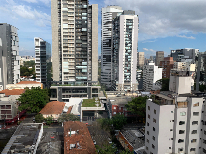 Foto REO1113007